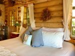 Country Garden Room King Bed